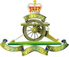 Big thumb royal artillery cap badge 1